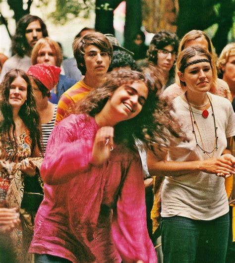 Fashion of the 60s hippies - The countercultural movements of the Sixties were a revolt against the middle class values and conformity of the 1950s. Of the various countercultural movements, "the hippies" were the most influential and the one that most symbolized the Sixties. Hippies proclaimed that the Age of Aquarius was dawning with the 1960s, a New Age of …